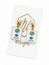 Mahjong Tile on Gold Ball Post