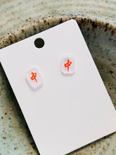 Small Mahjong Studs
