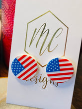 Circle Flag or Blue Star Studs USA