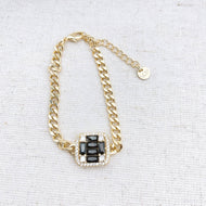 Black Stone Gold Chain Glamour Bracelet