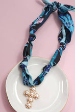 HANDMADE SCARF NECKLACE - HEART