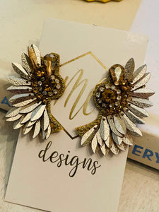 Circle Rhinestone Wing Earringstone