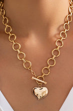 Notable Heart Front Toggle Necklace