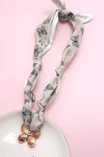 HANDMADE SCARF NECKLACE - HEART