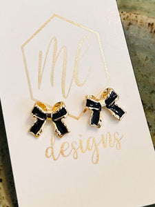 Simple Gold Bow Studs