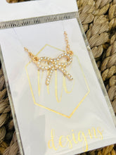 Variety of Simple Necklaces