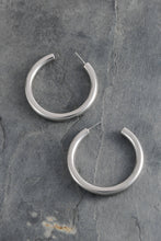 CLASSIC SHINY CHUNKY HOOPS EARRINGS 1.75 INCH