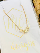 Variety of Simple Necklaces