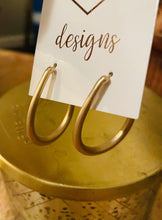 Small Oblong Hoops