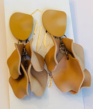 Small Petal Earrings Matte