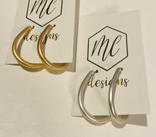 Small Oblong Hoops
