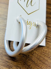 OG Classy Round Matte Hoops 44mm
