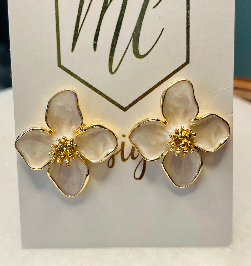 Dogwood Stud Earrings