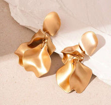 Shimmery Petal Earrings