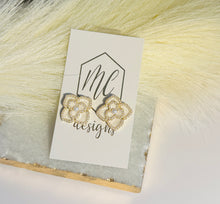 Flower Pearl Stud Earrings