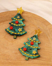 Traditional Christmas Tree Earrings