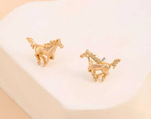 Horse and Horseshoe Simple Studs