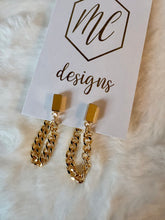 Gold Edgy Chain Bar Link Studs