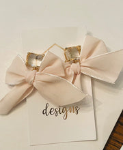 Rhinestone Ribbon Bow Earrings