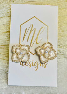 Flower Pearl Stud Earrings