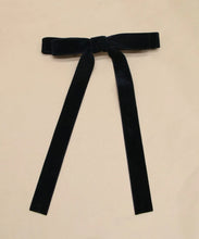 Velvet Single Bow - Barrette