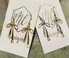 Dainty Gold Bow Earrings