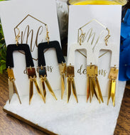 GEO ARCH WOOD GOLD METAL DROP EARRINGS