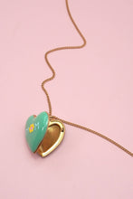 COLORFUL FLOWER LOCKET NECKLACE