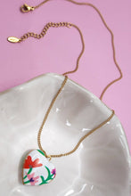COLORFUL FLOWER LOCKET NECKLACE
