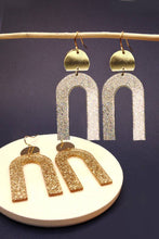 GLITZ GLITTER ARCH DROP EARRINGS