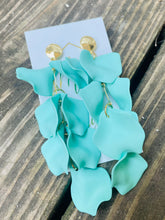 Reverse Petal Dangle earrings with flat round gold posts