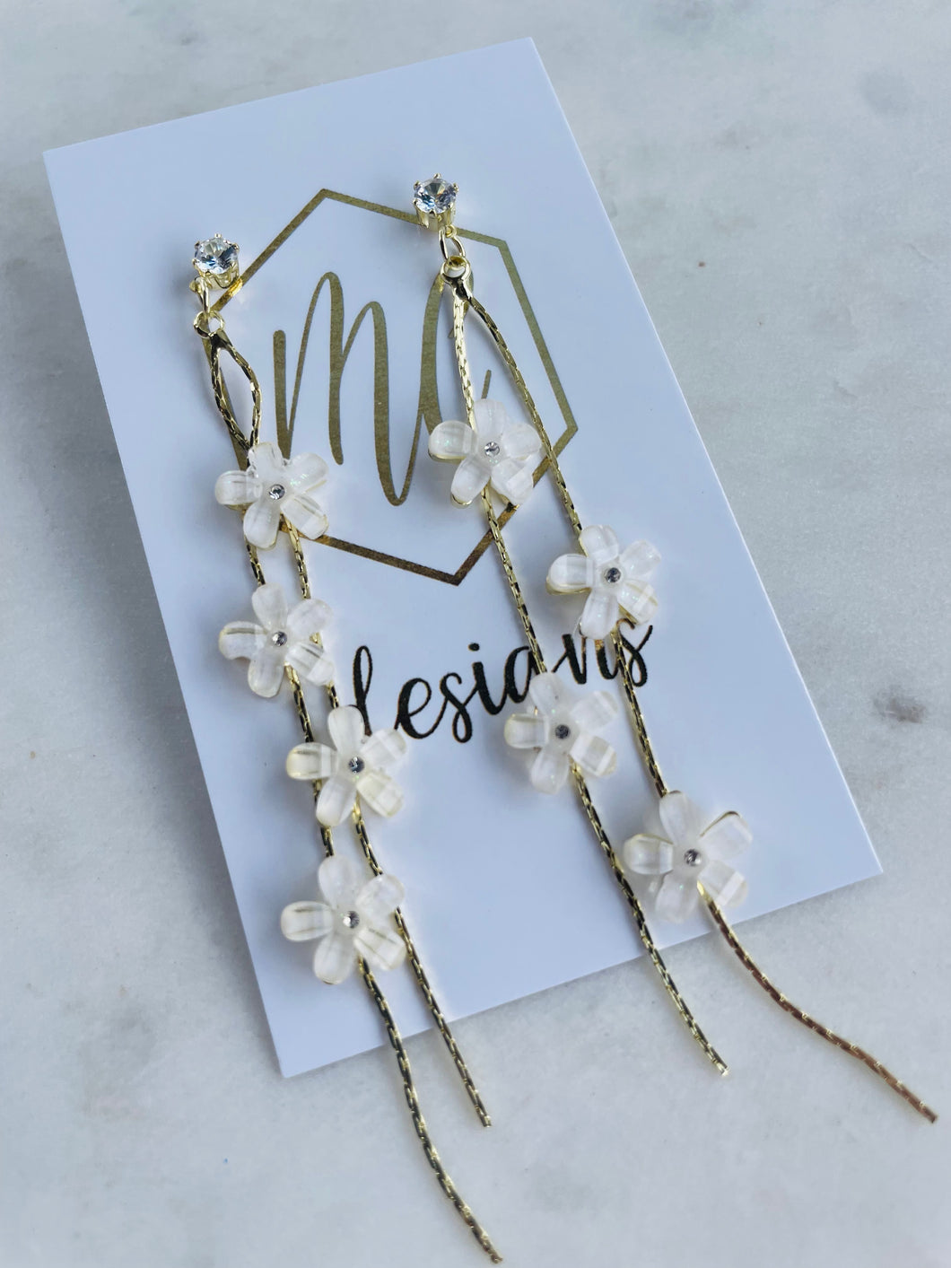 Dainty small white flower dangle earrings