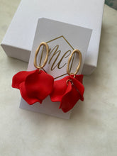 Small Petal open gold top Earrings