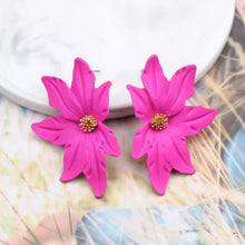 Poinsettia Flower Stud