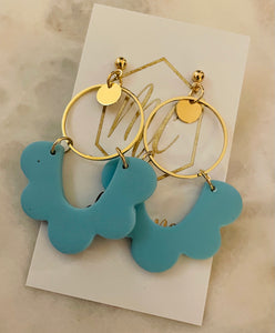 Scalloped clay dangle earrings