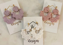 Textured Scallop Flower earrings