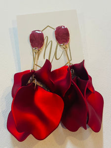 Dropped Flower Petal Earrings