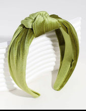 Wide Velvet Headband Knot