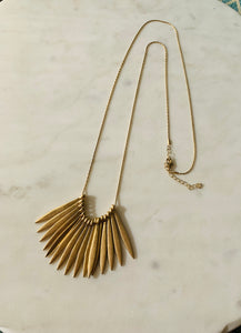 Multi spike gold necklace