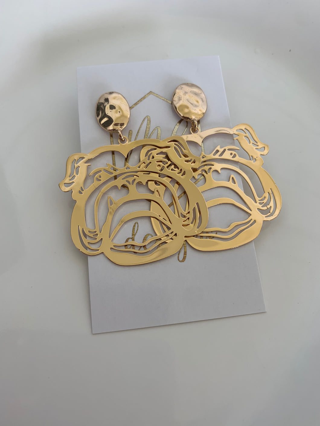 Bulldog Filigree Earrings Gold