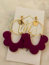 Scalloped clay dangle earrings