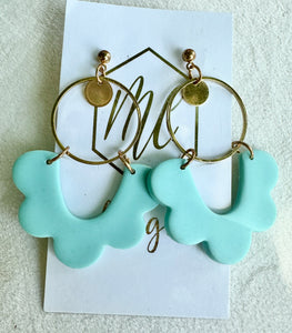 Scalloped clay dangle earrings