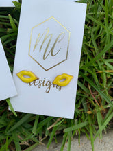 Lip studs