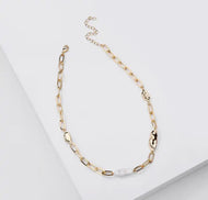 Gold and pearl necklace